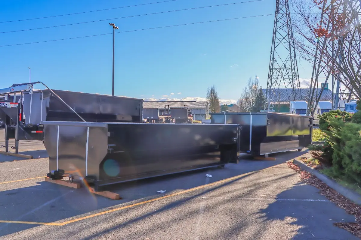 Professional dumpster rental and junk removal service in Fostoria